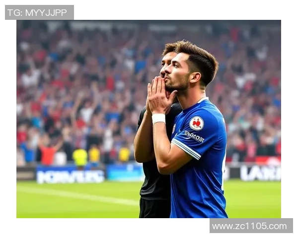 足球明星踢球受伤的背后故事与康复之路揭秘